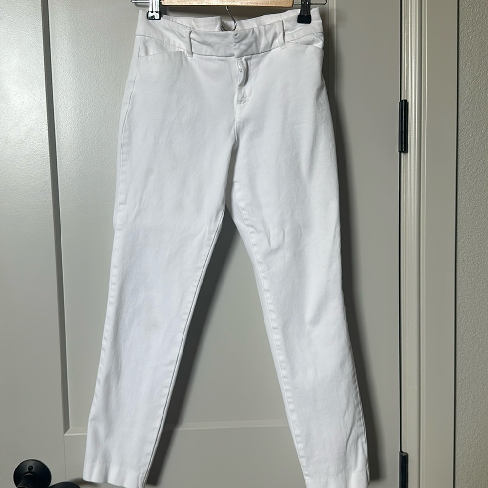 Old Navy Pixie Ankle Pants, White, Size 2